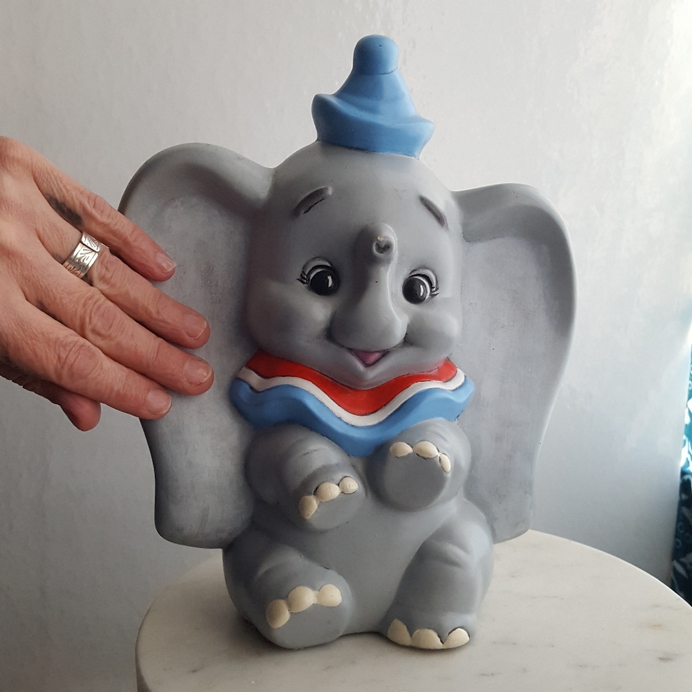 🌙Vintage Disney Dumbo 🐘 Ceramic Figure